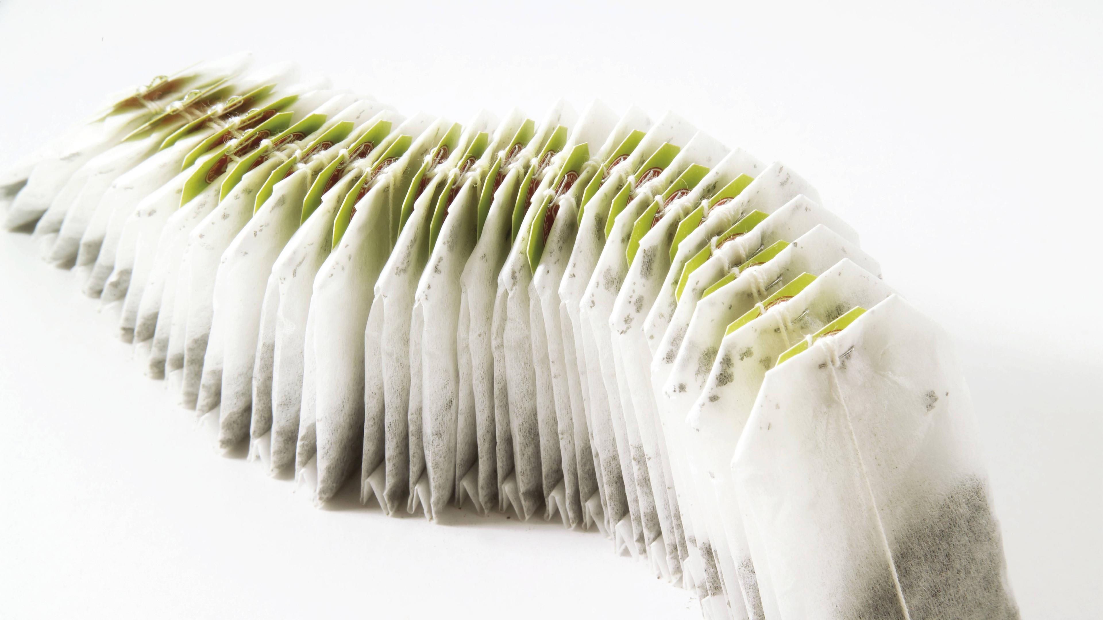 Eine Reihe von Teebeuteln 