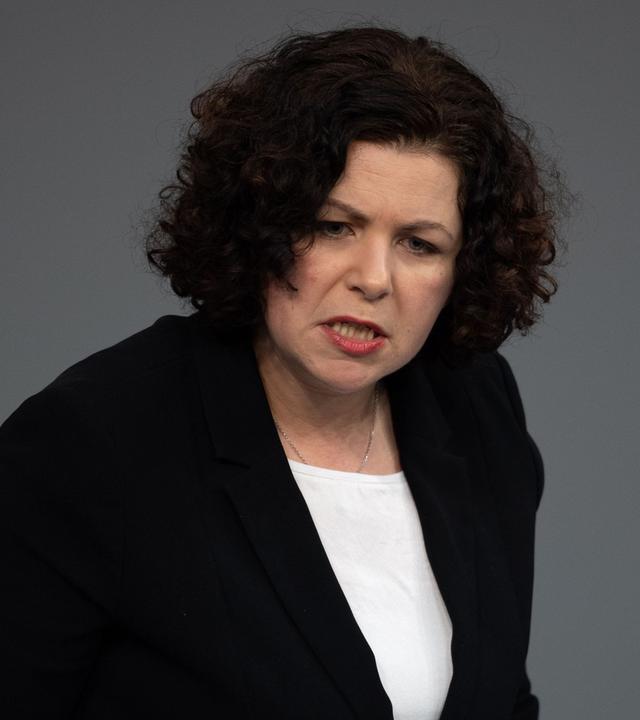 Amira Mohamed Ali spricht im Bundestag. Archivbild