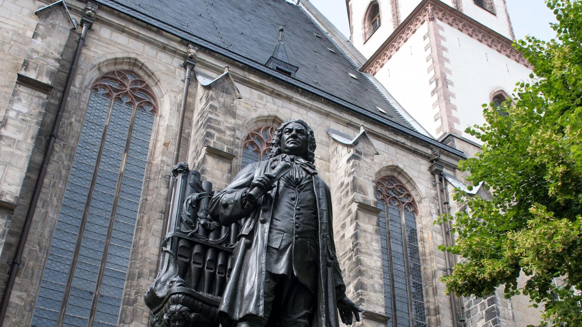 Bach-Statue vor der Thomaskirche. Symbolbild