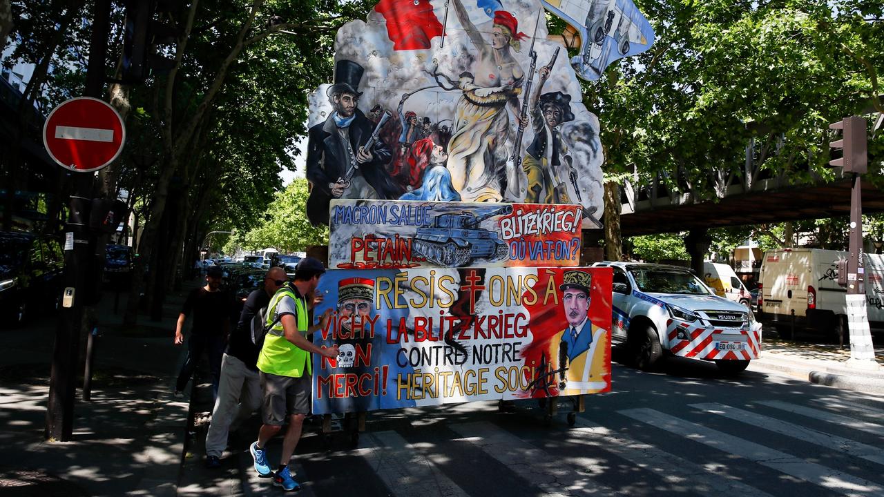 Gelbwesten In Frankreich Die Gewalt Ist Zurck Politik