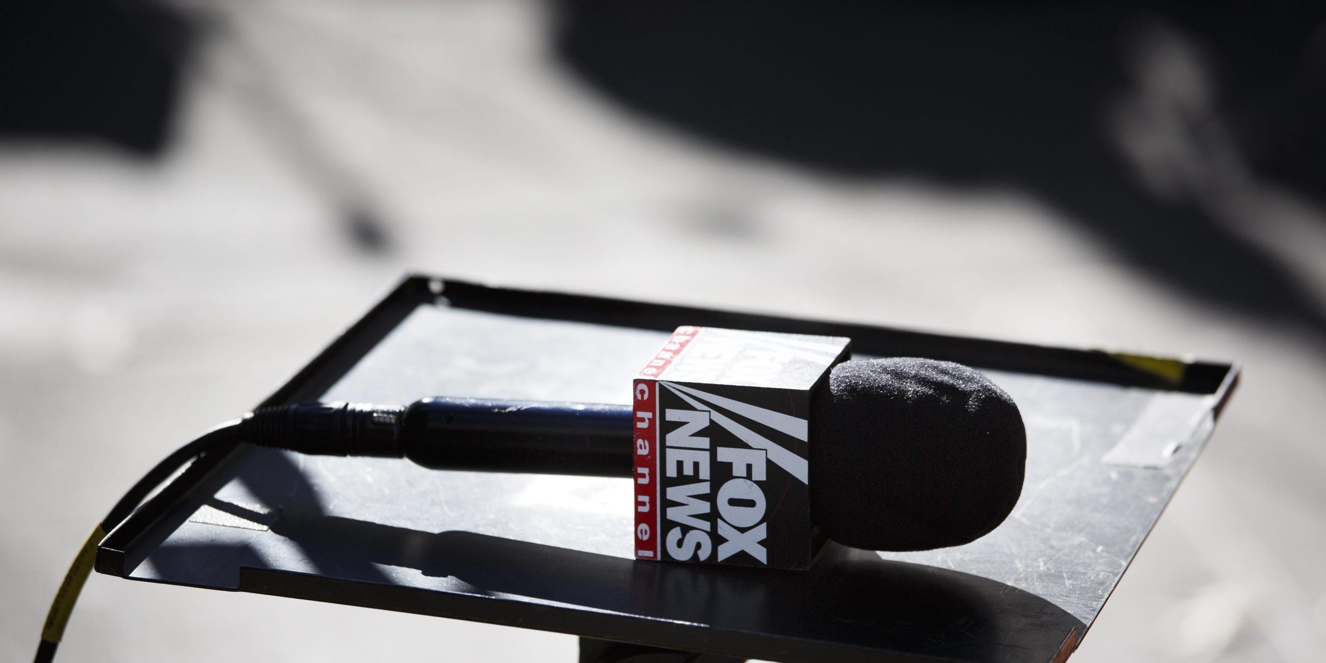 Ein Mikrofon von Fox News. Archivbild