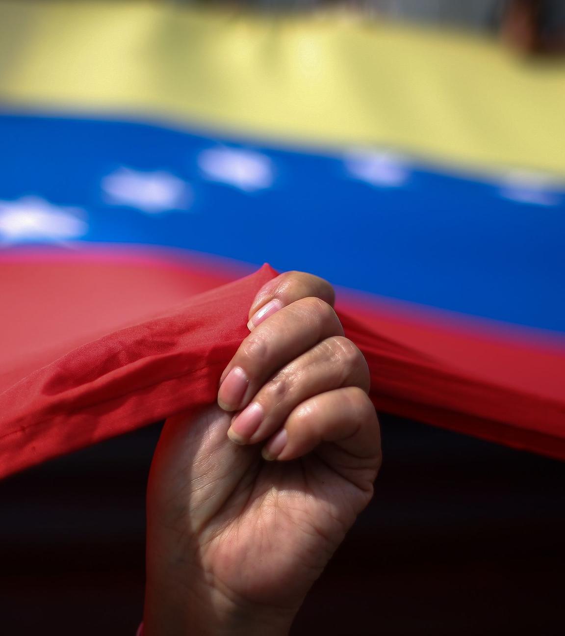 Eine venezolanische Flagge. Archivbild