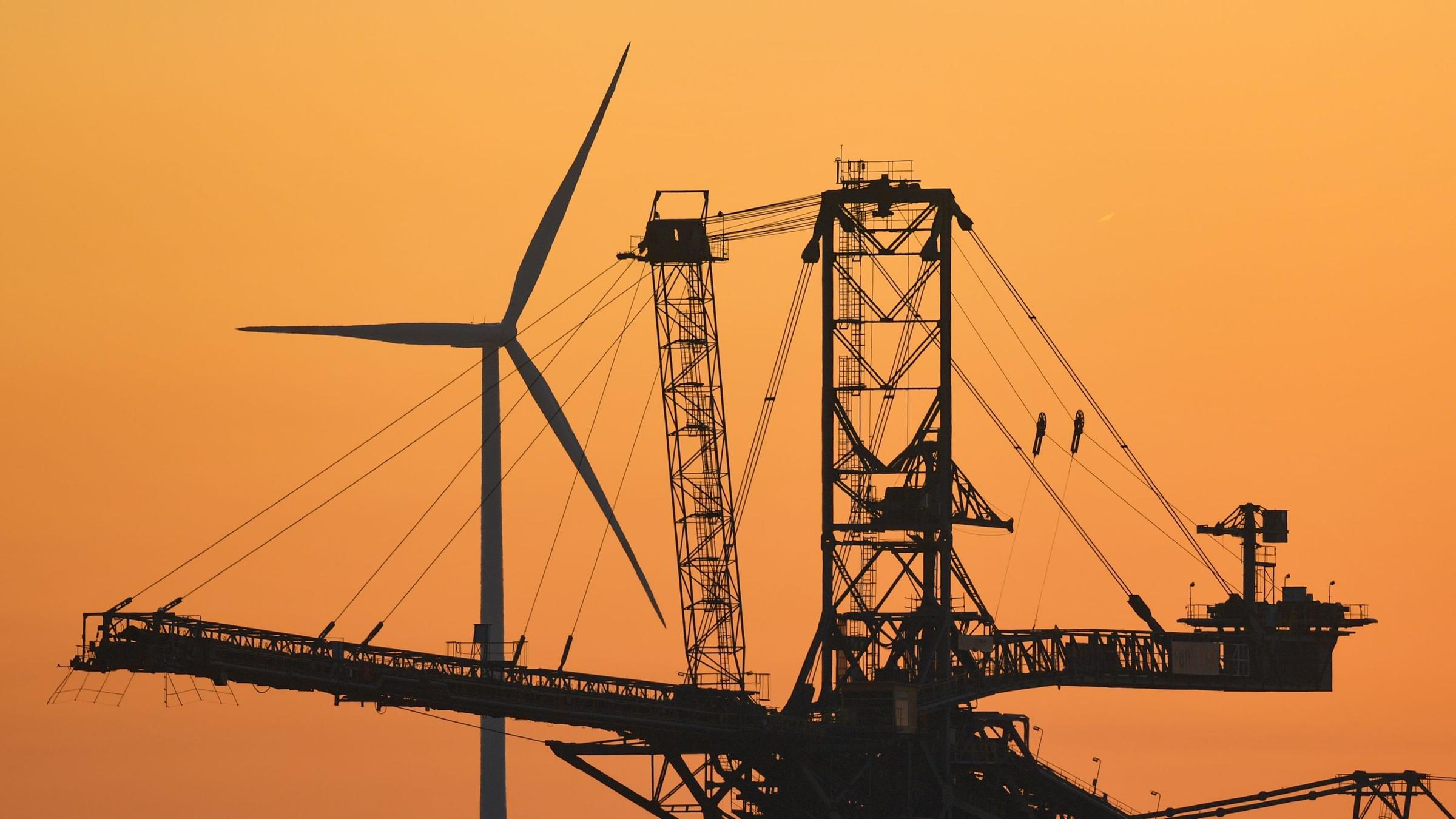 Eine Windenergieanlage. Archivbild