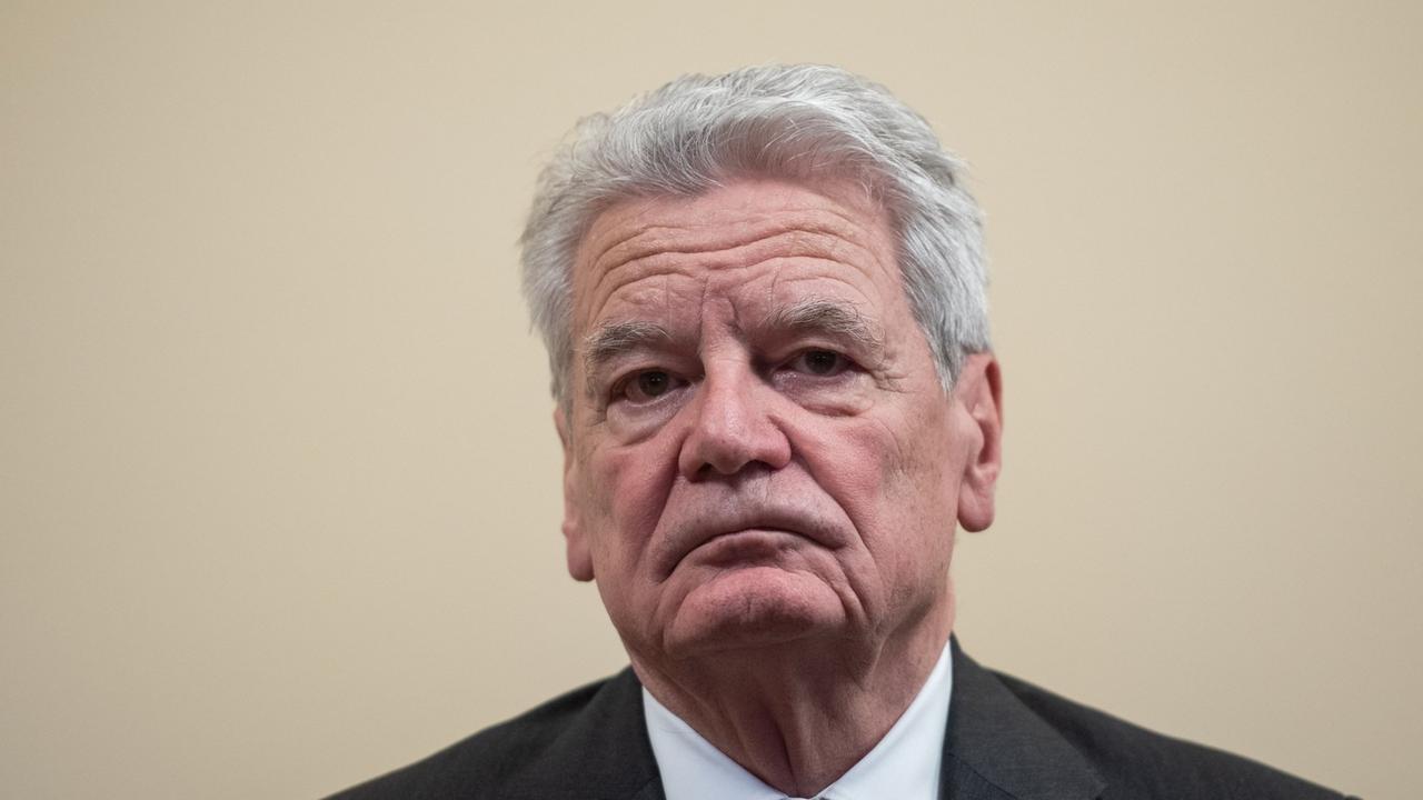 Gauck: Toleranz für Querdenker und Impfgegner