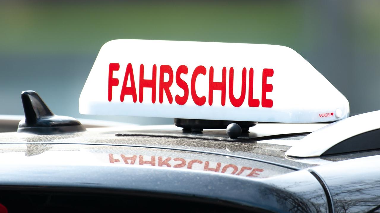 Diesel Bleibt Favorit Kaum E Autos In Fahrschulen Zdfheute