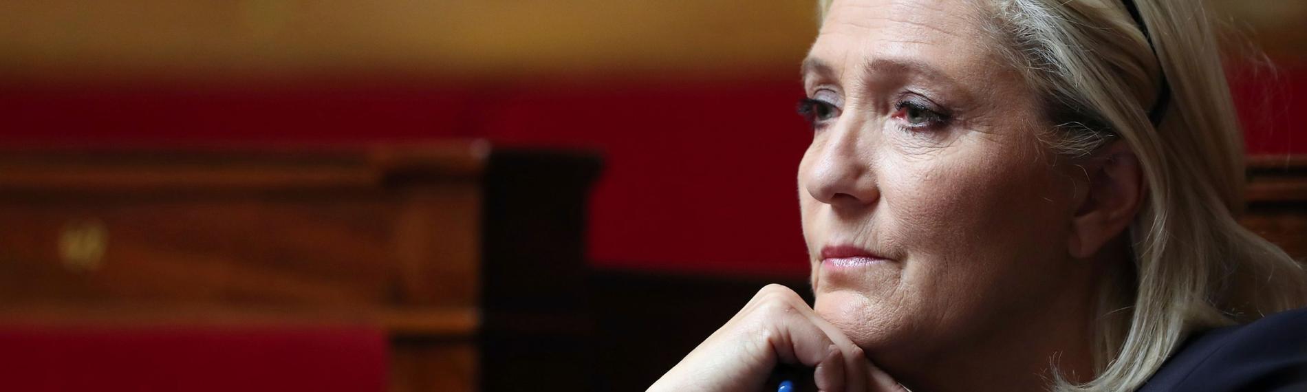 Marine Le Pen Aktuelle Nachrichten und Hintergründe ZDFheute