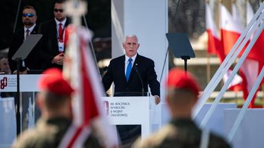 Mike Pence sprach auch beim Weltkriegsgedenken in Warschau.