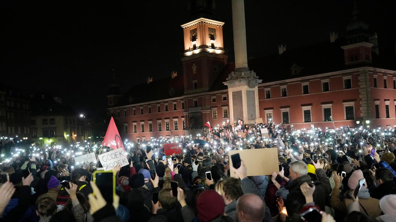 Proteste in Polen gegen Abtreibungsgesetz