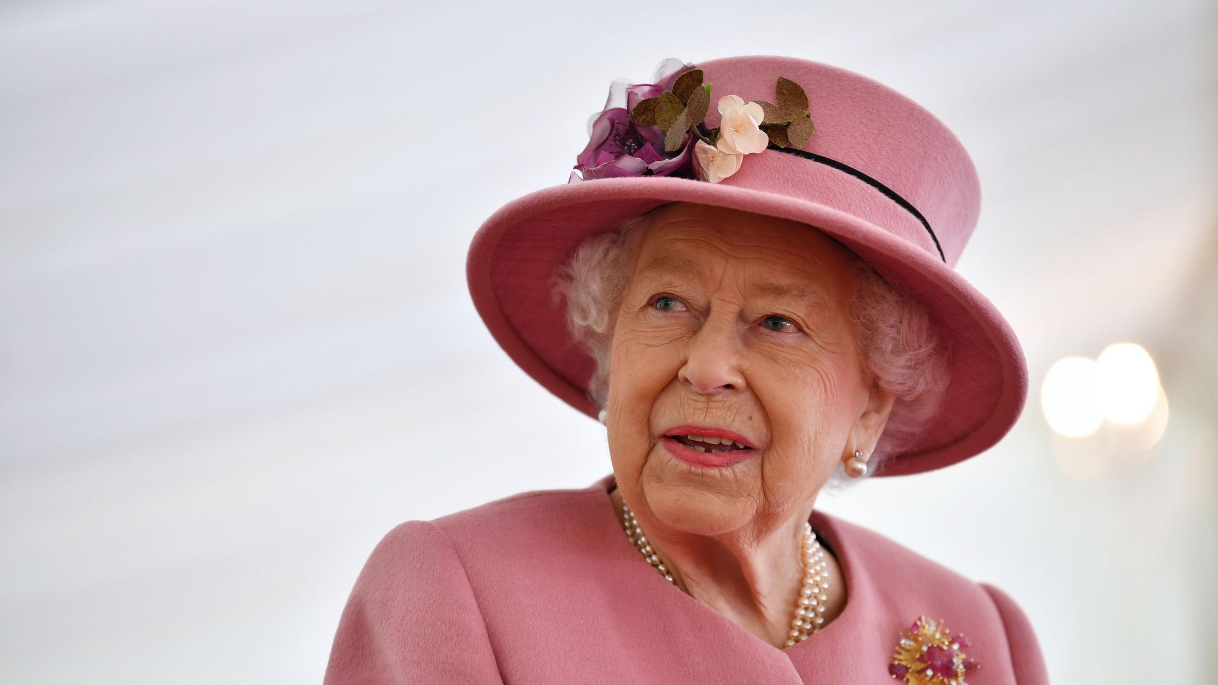 Queen Elisabeth II. bei ihrem ersten Auftritt seit dem Frühjahr.