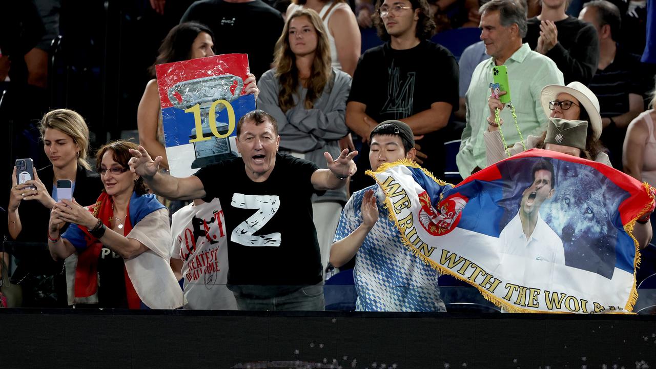 Djokovic-Vater verstört mit Pro-Russland-Pose