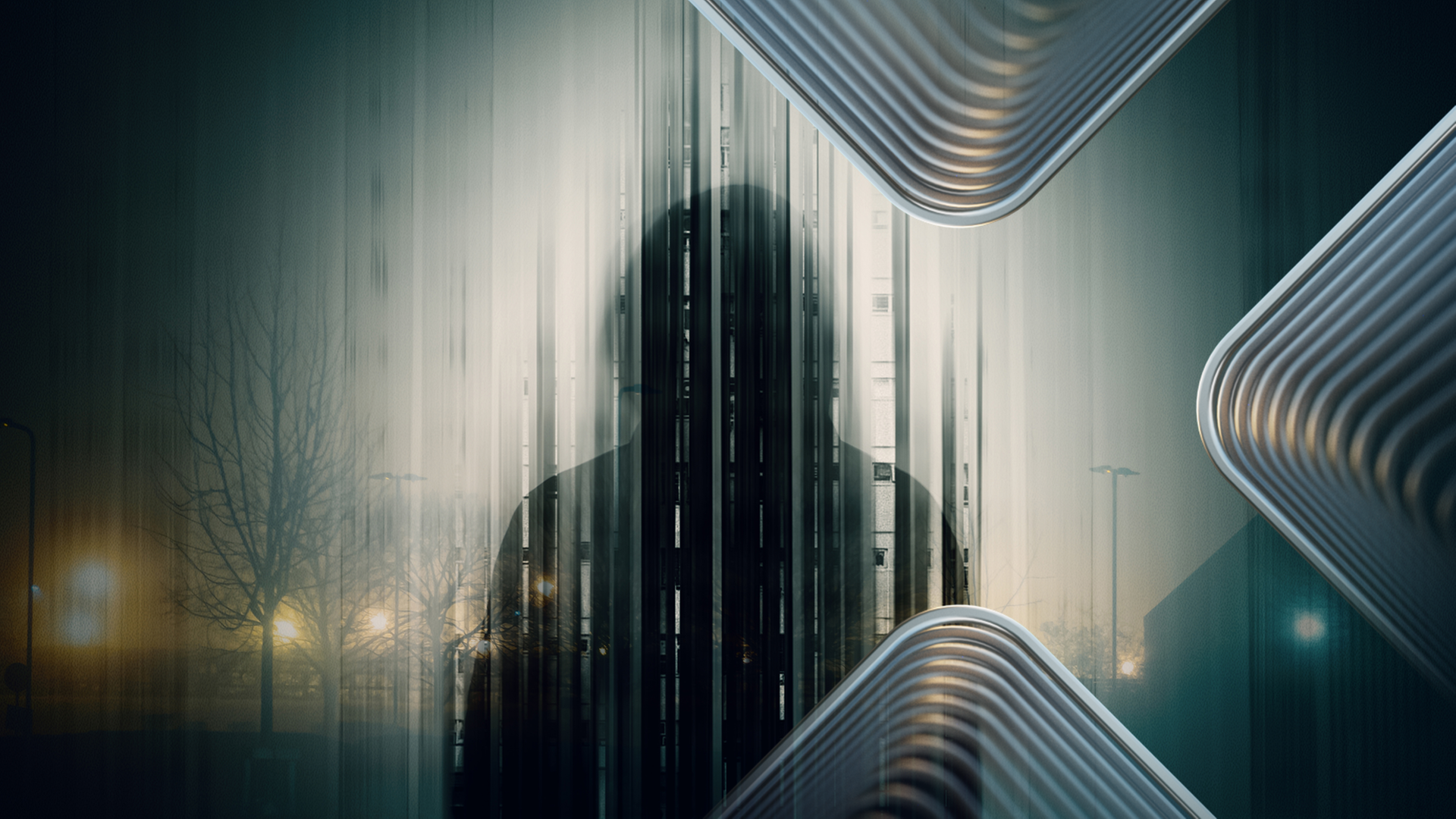 Silhouette einer Person in einer nächtlichen Stadt, Bild mit grafischen Störimpulsen.