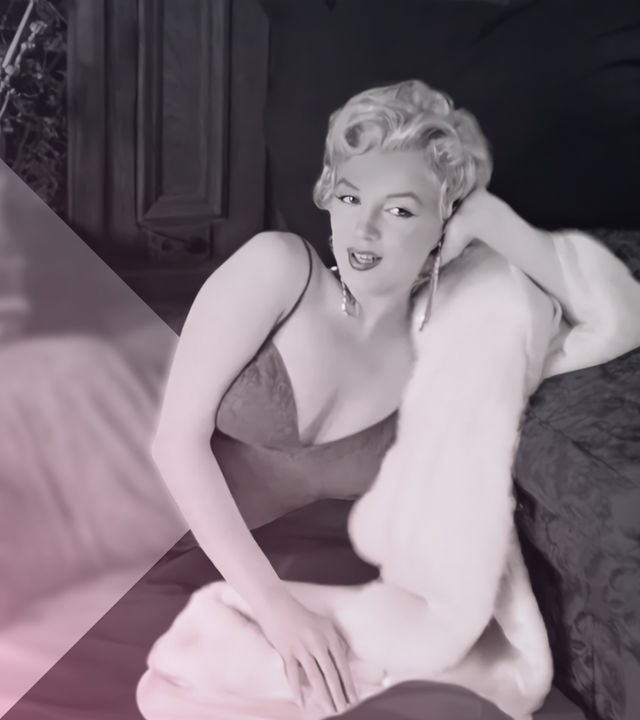 Eine schwarz weiß Fotografie von Marilyn Monroe 
