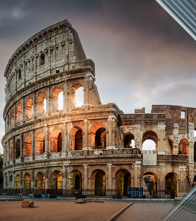 Kolosseum in Rom in der Dämmerung