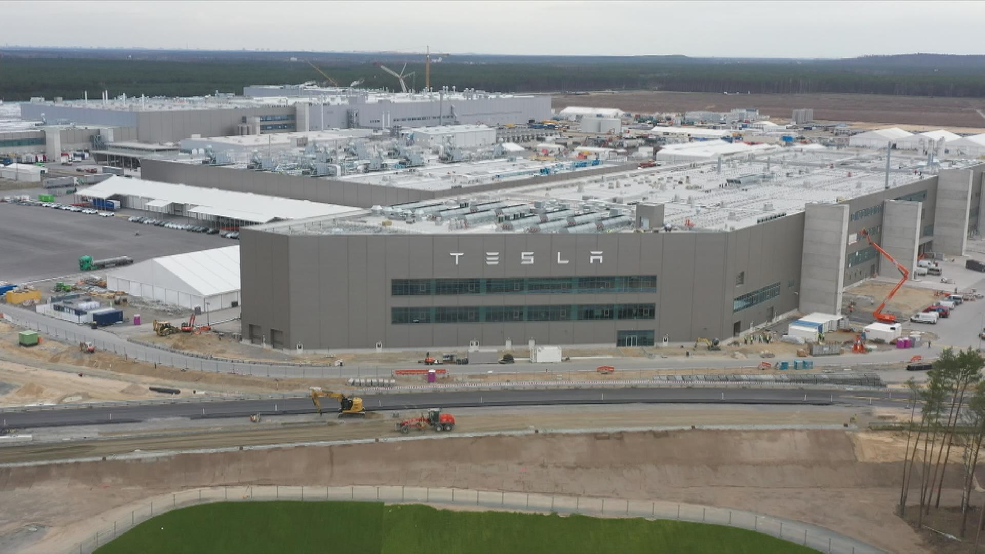 Tesla plant Entlassungen in Grünheide