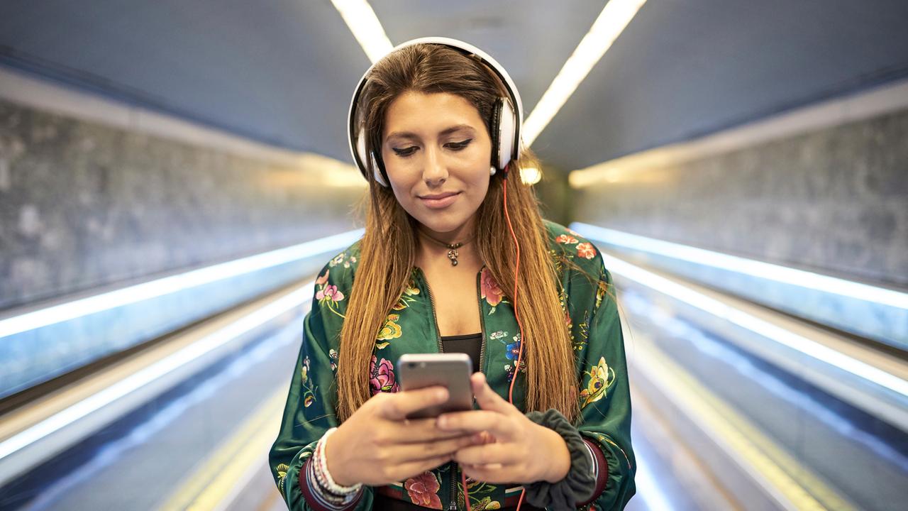 this-is-spotify--songs-und-stars-auf-abruf-100~1280x720