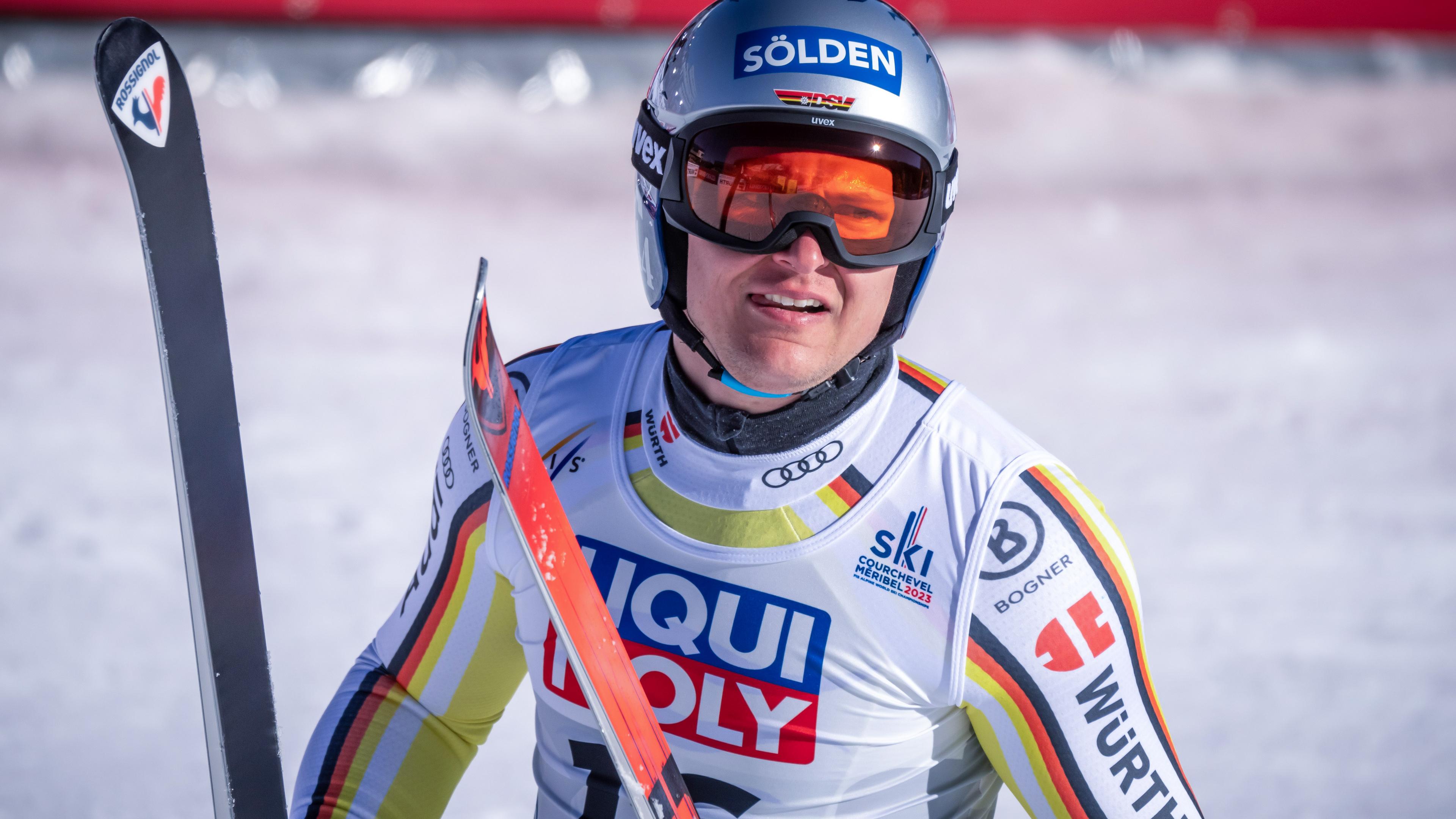 12.02.2023, Frankreich, Courchevel: Ski-Alpin-Weltmeisterschaft, Abfahrt: Thomas Dreßen im Ziel. 