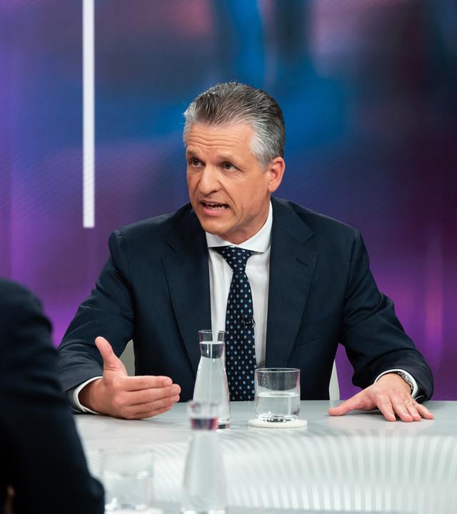 Thorsten Frei bei Maybrit Illner 