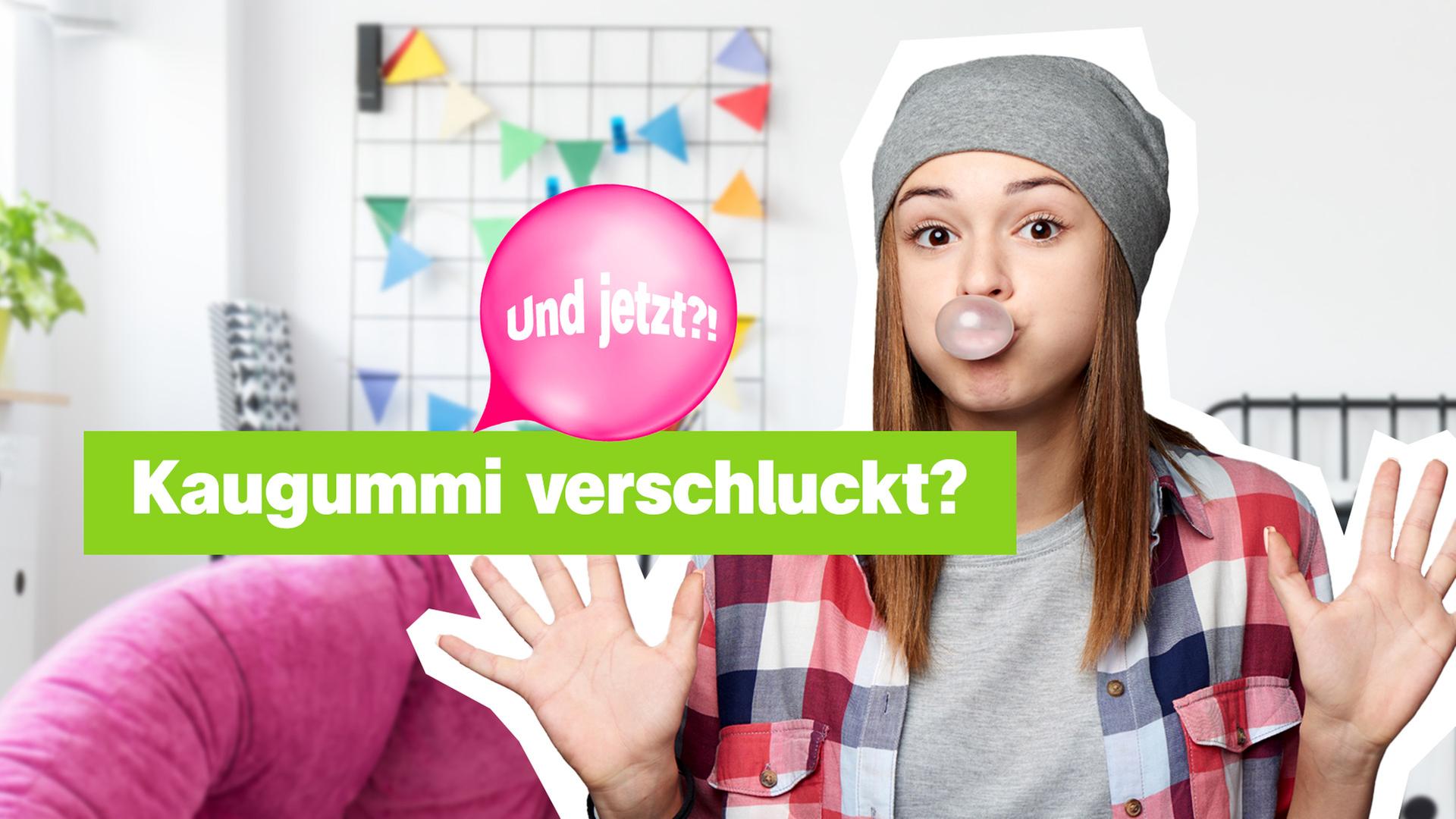 Ein Mädchen macht eine Kaugummi-Blase