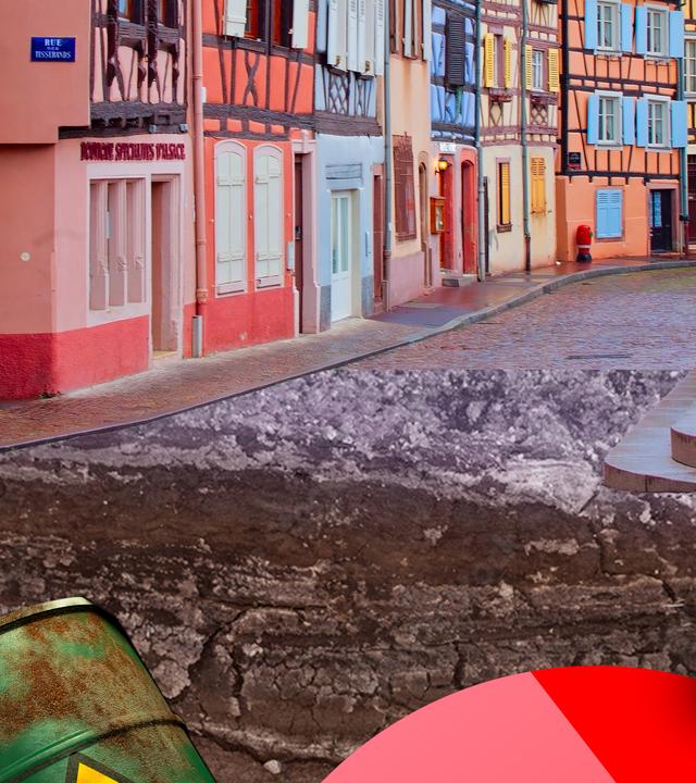 obere Bildhälfte: eine malerische Fachwerkhäuserzeile; untere Bildhälfte: Erdreich mit Sondermüll