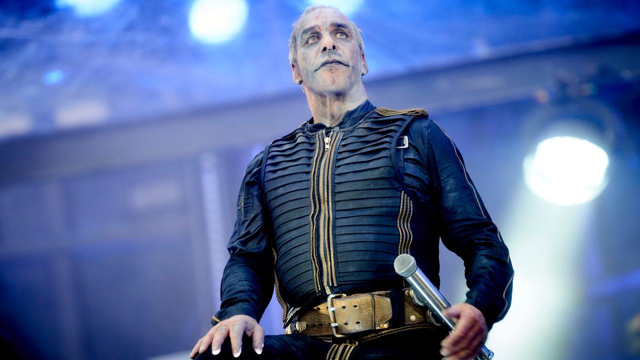 Ermittlungen Gegen Rammstein S nger Lindemann Eingestellt ZDFheute