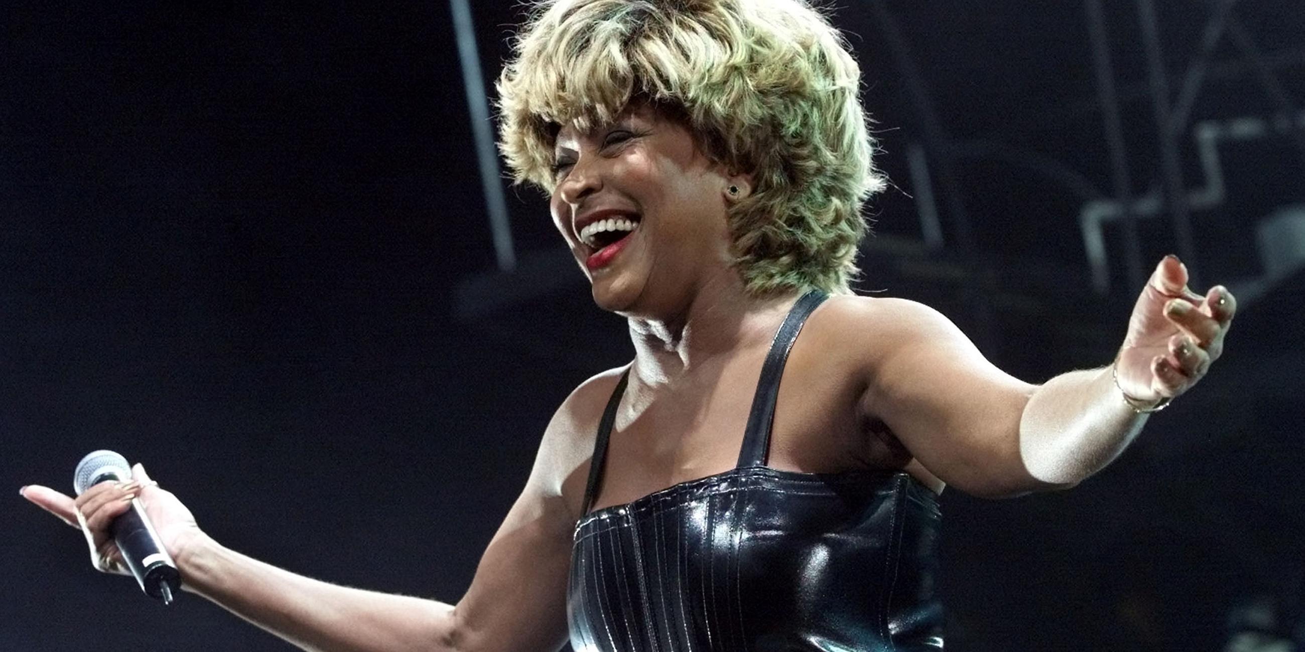 Archiv:  Tina Turner "Twenty Four Seven" Konzert Tour am 6.12.2000