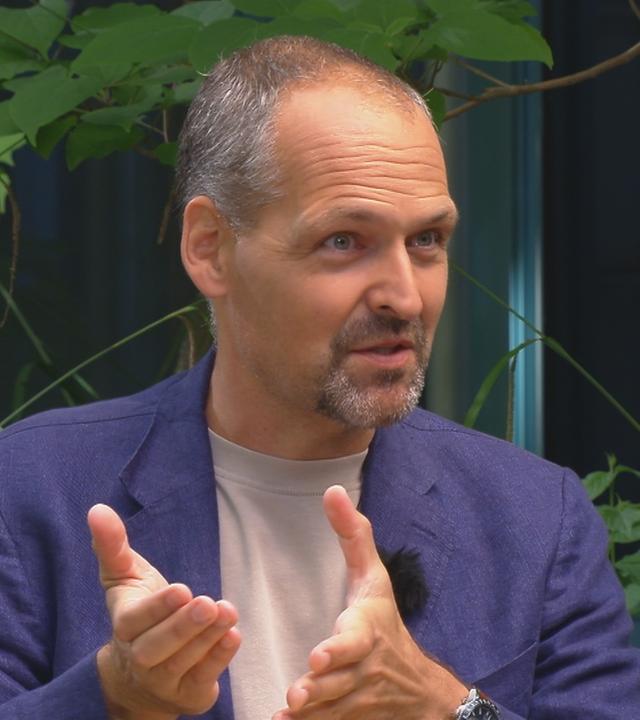 Politikwissenschaftler Tobias Endler zu Gast bei Volle Kanne zu 250 Jahre USA