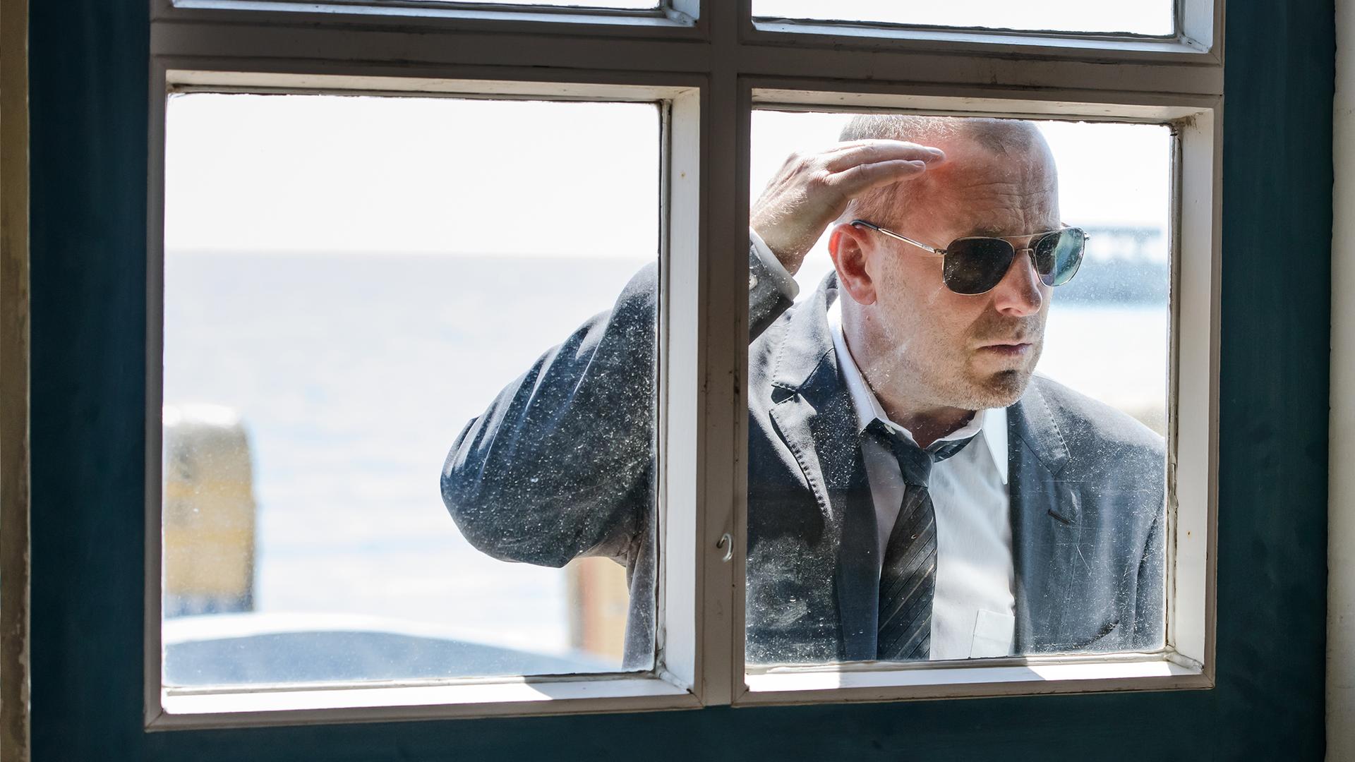 Simon Kessler (Heino Ferch)