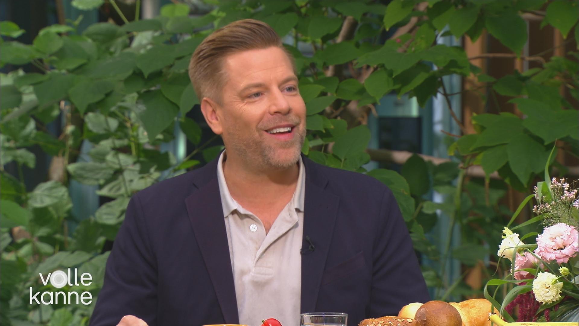 Tom Gaebel zu Gast bei "Volle Kanne"