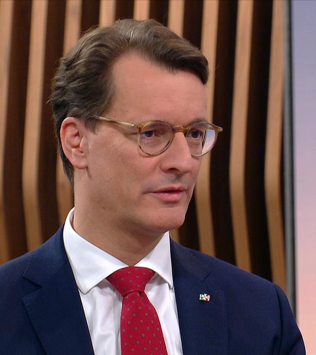 Hendrik Wüst bei der ZDF-Sendung Moma, aufgenommen am 06.03.2024
