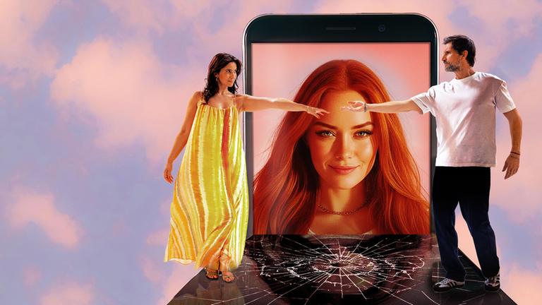 Frank (Tom Beck) und Lisa (Chryssanthi Kavazi) stehen sich mit Abstand auf einem kaputten Display eines Smartphones gegenüber, beide strecken einen Arm zueinander, ohne sich zu berühren. Zwischen ihnen ist das Display eines Smartphones zu sehen, auf dem eine rothaarige Frau selbstsicher lächelt. Im Hintergrund ist ein rosafarbener Wolkenhimmel zu sehen.