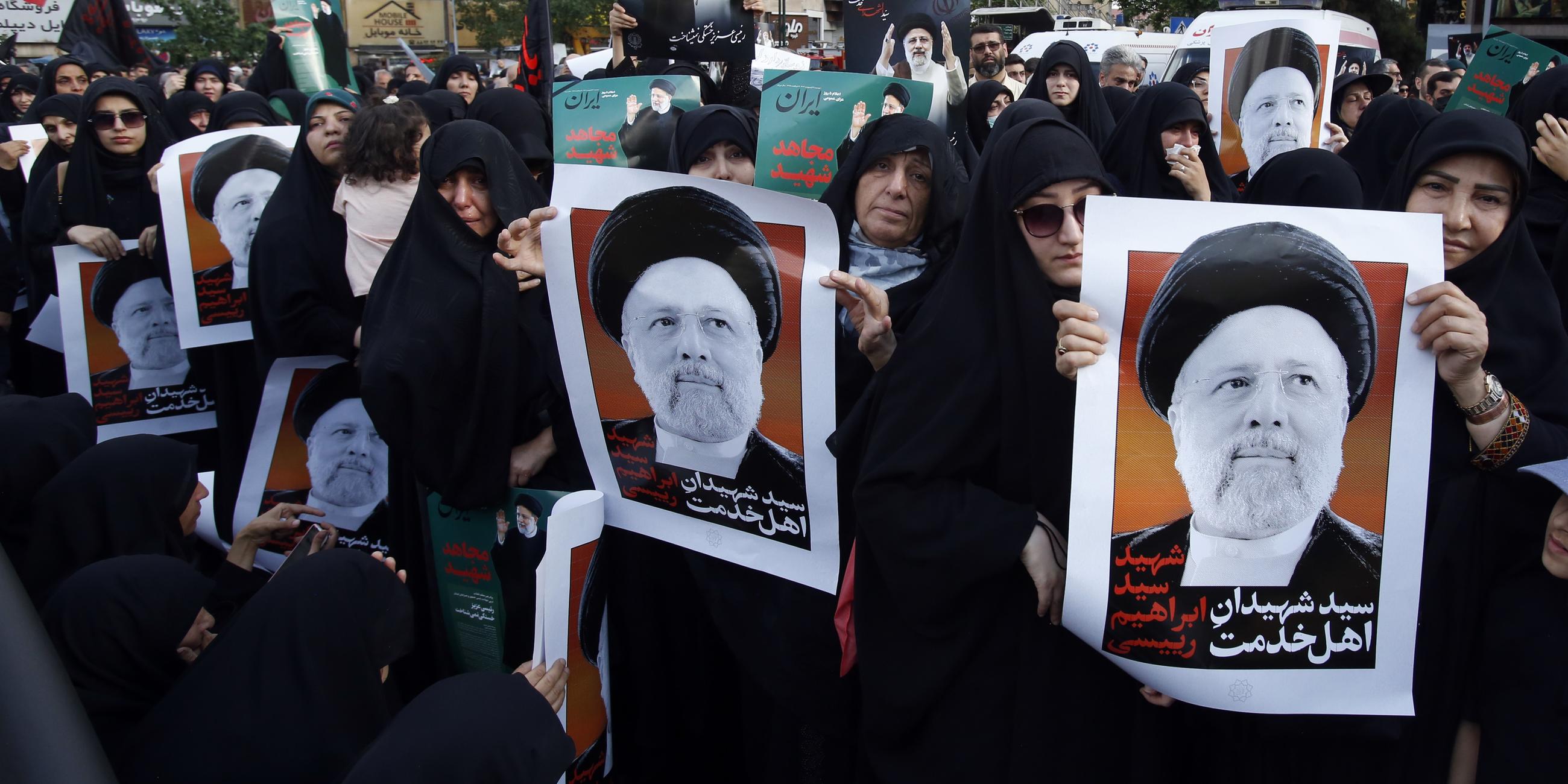 Trauerzug um Präsident Raisi im Iran