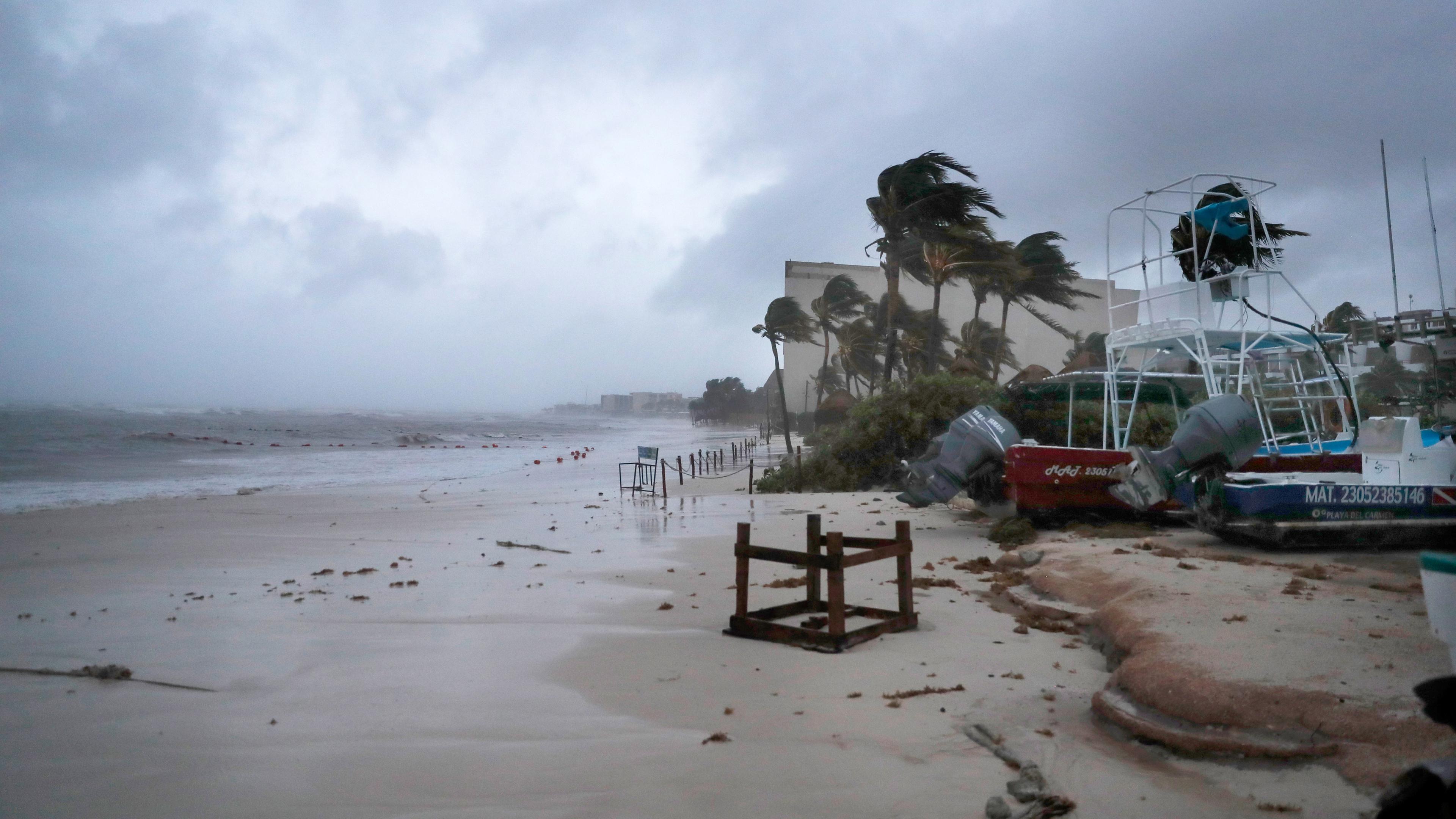 Sturm an der Playa del Carmen