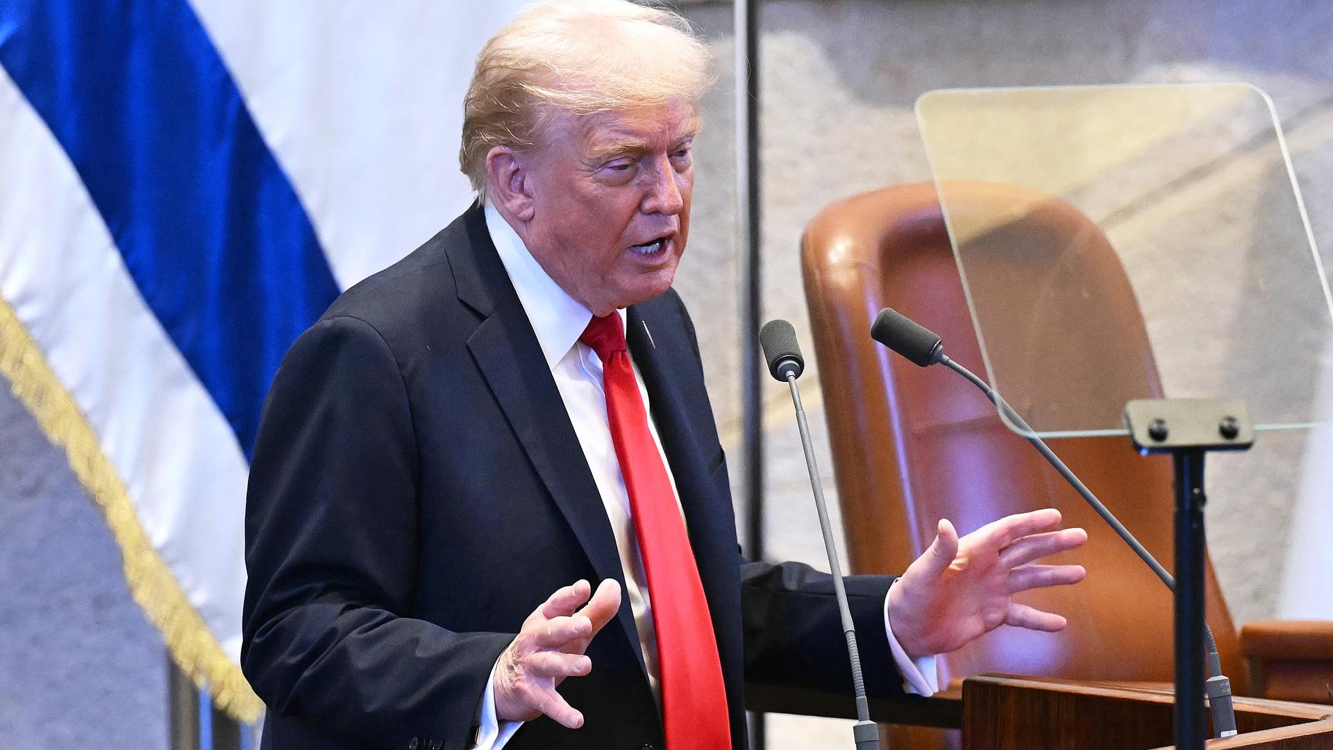 Trump hält seine Rede anlässlich der Geiselfreilassung