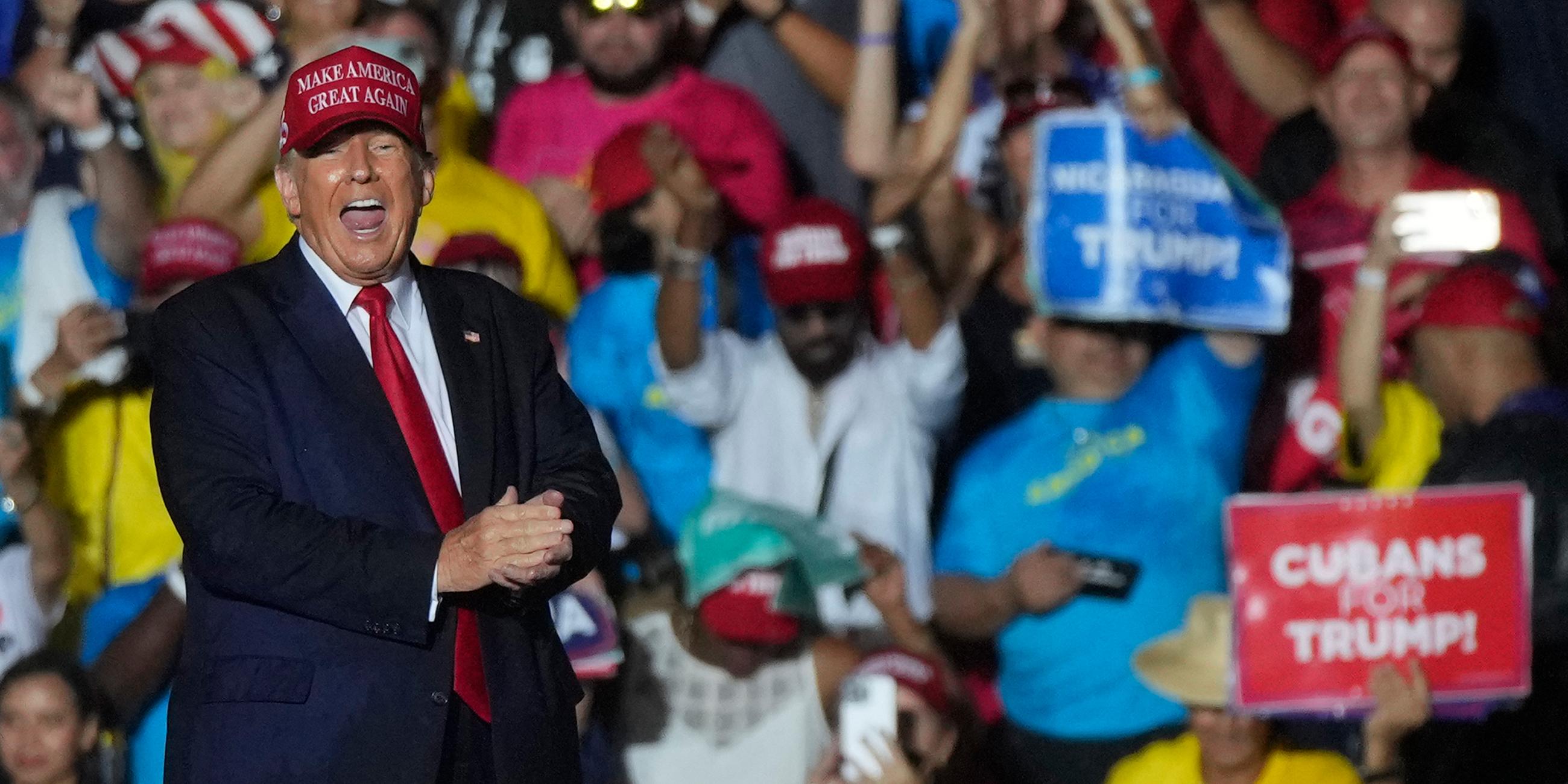 Trump bei einer Wahlkampfkundgebung in Florida