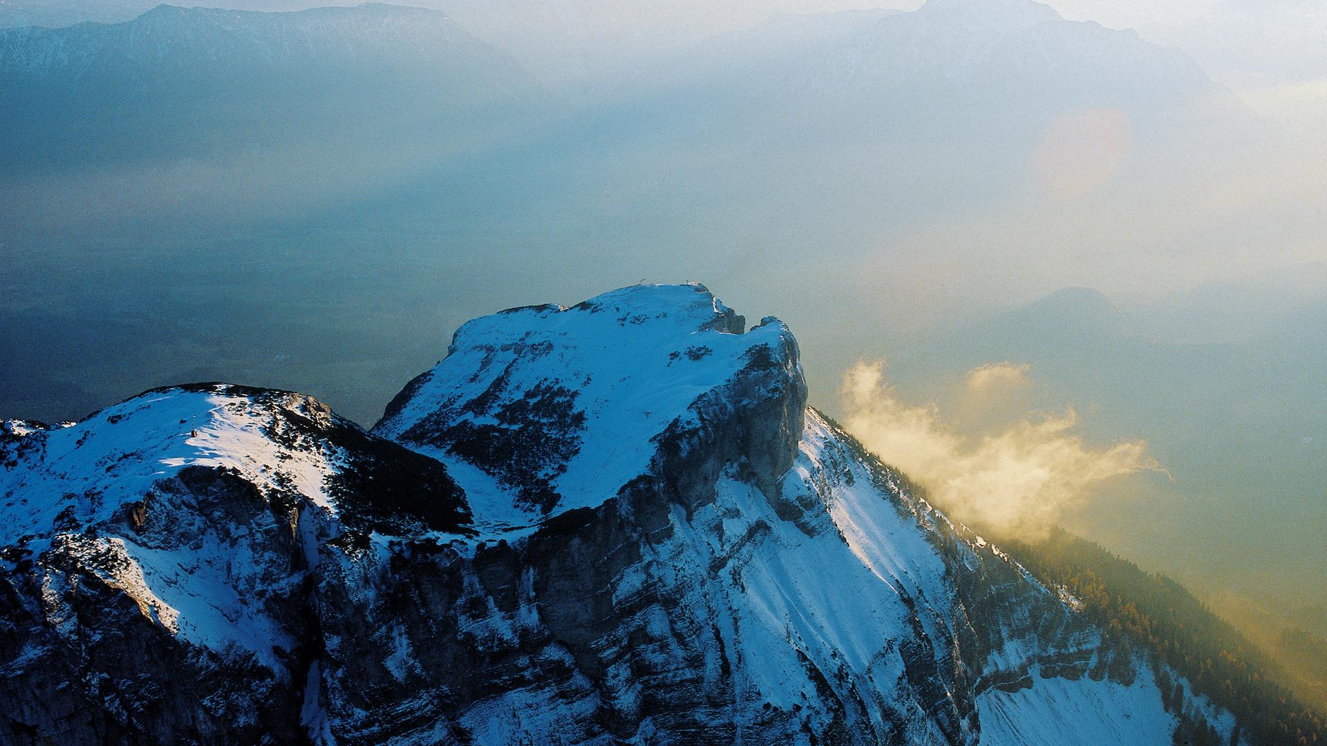 In Folge drei von Klammers Entdeckungsreise zu den heimatlichen Landschaftsschönheiten geht es zum steirischen Erzberg, nach Brunnsee, nach Pöllau und zum Pöllauberg
