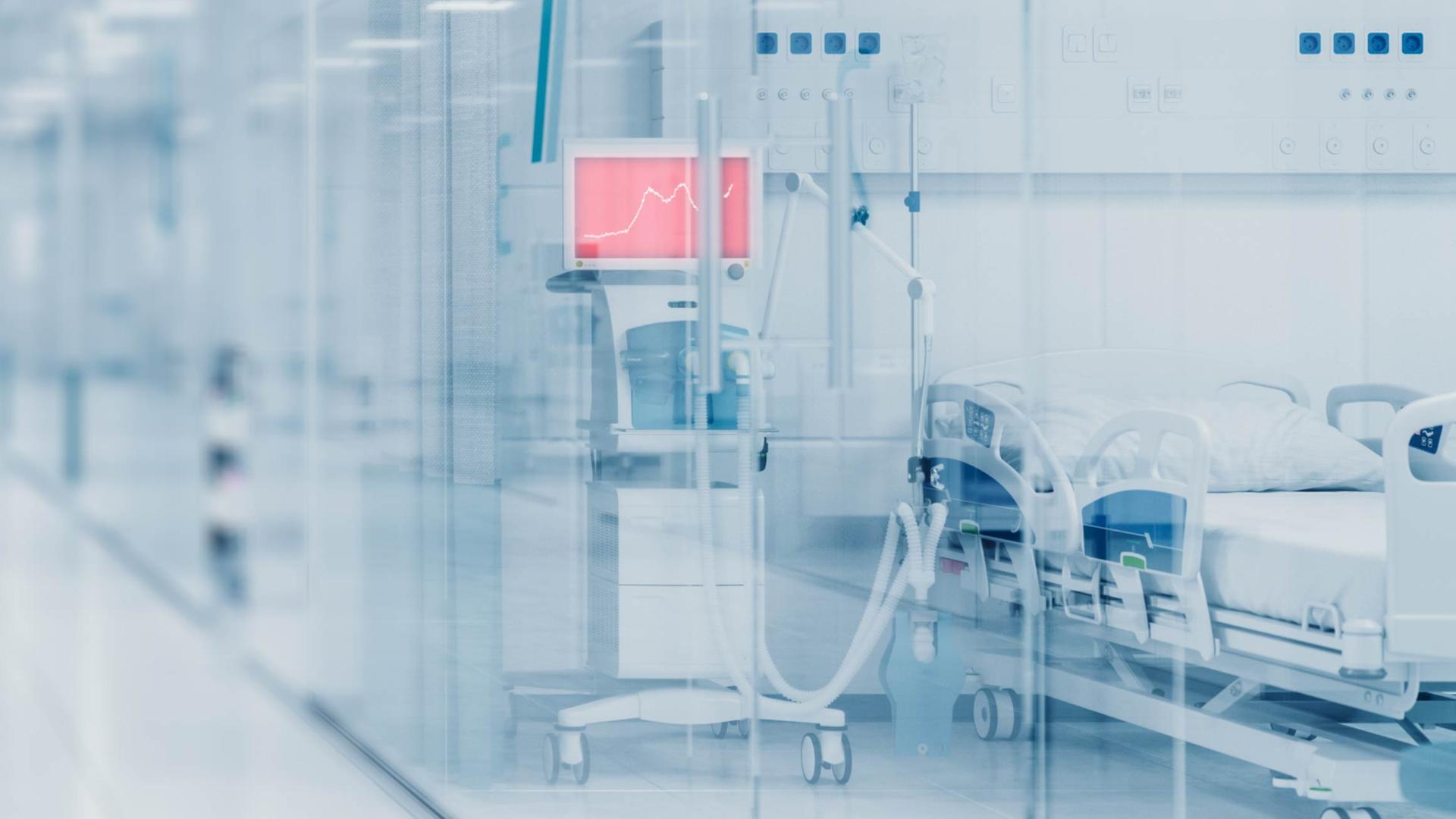 Intensivstation mit rotem Monitor