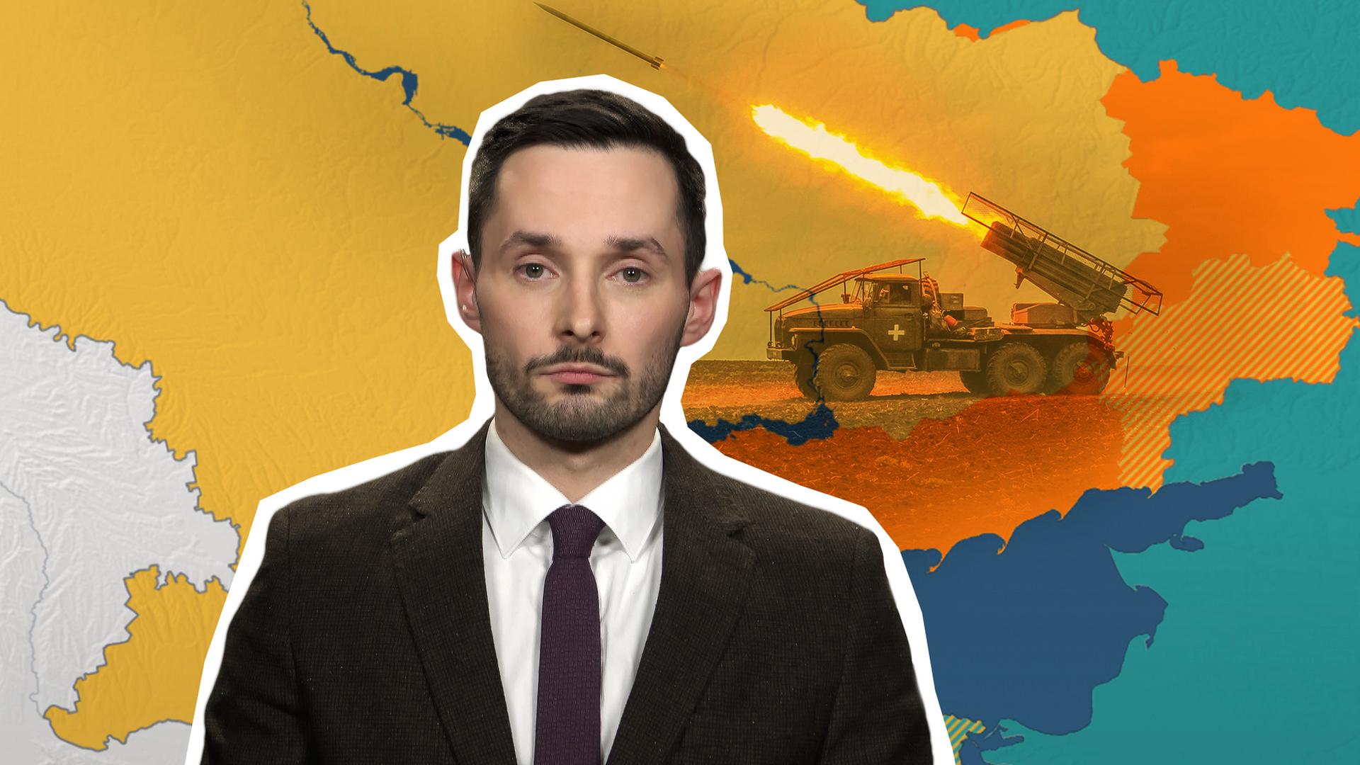 Militäranalyst Remmel vor Ukraine Karte und Panzer