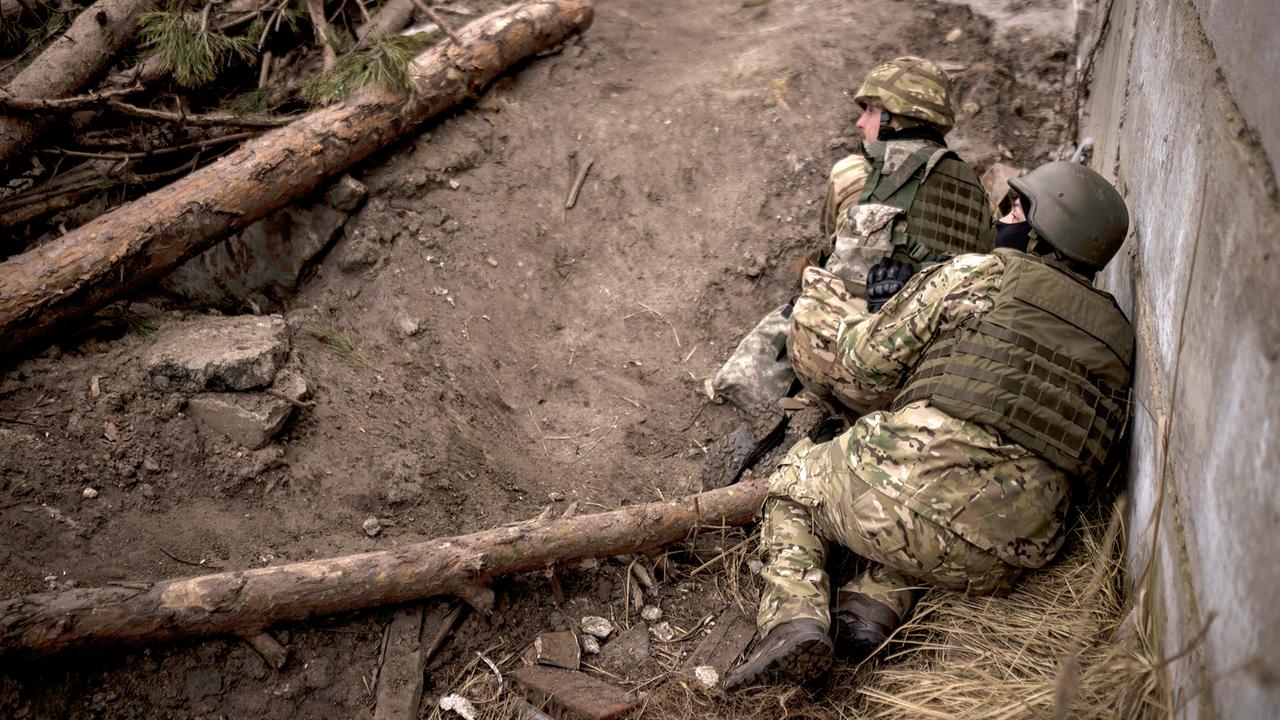Ex-General: Krieg in der Ukraine verwildert