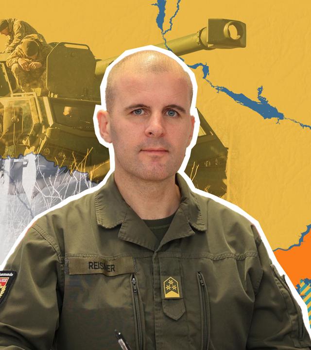 Oberst Markus Reisner vor Ukraine-Karte und Geschützen