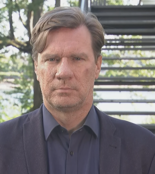 Militärexperte Nico Lange bei ZDFheute live.