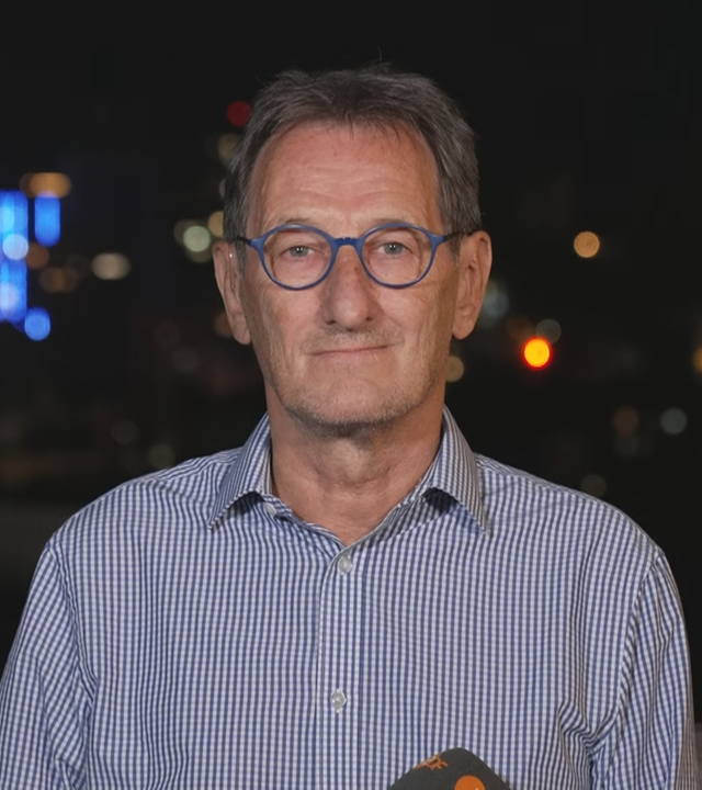 ZDF-Reporter Luc Walpot bei ZDFheute live.