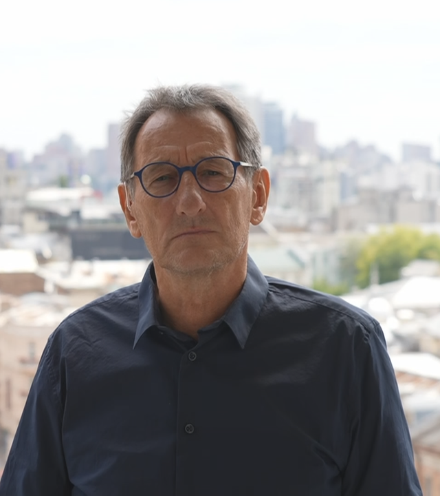 ZDF-Reporter Luc Walpot aus Kiew bei ZDFheute live.