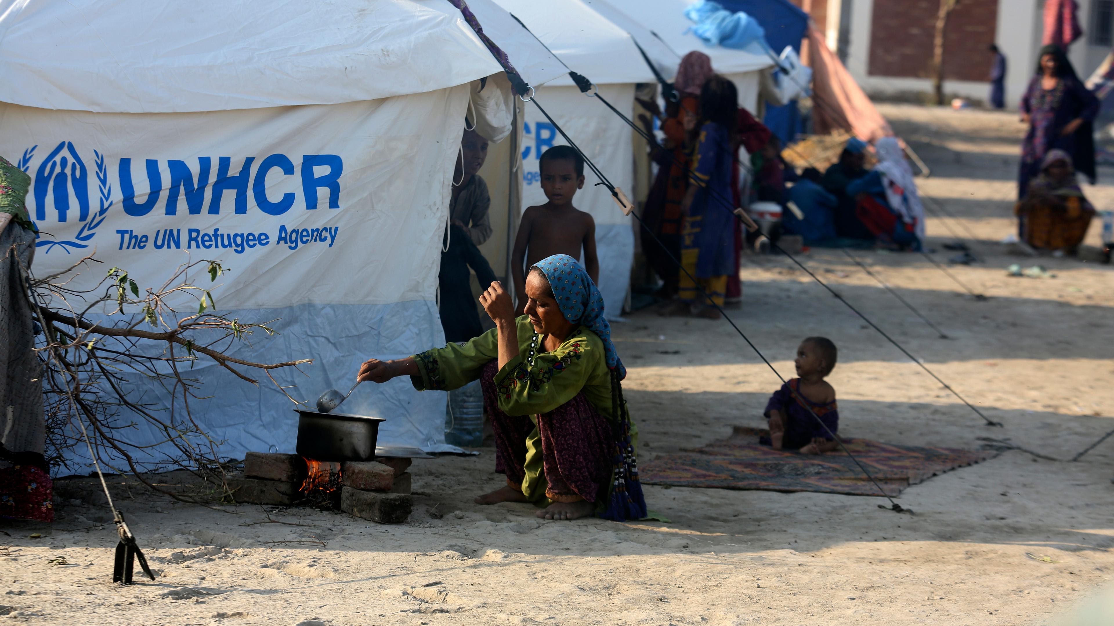 Flüchtlingslager in Pakistan nach der Flutkatastrophe 2022