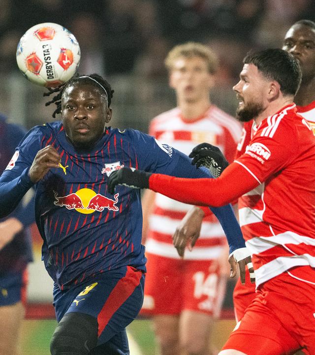 Johan Bakayoko und Oliver Burke am 13.12.25