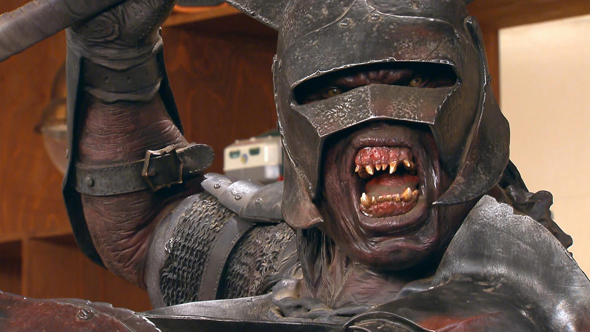 "Uruk-hai"-Figur aus "Der Herr der Ringe"