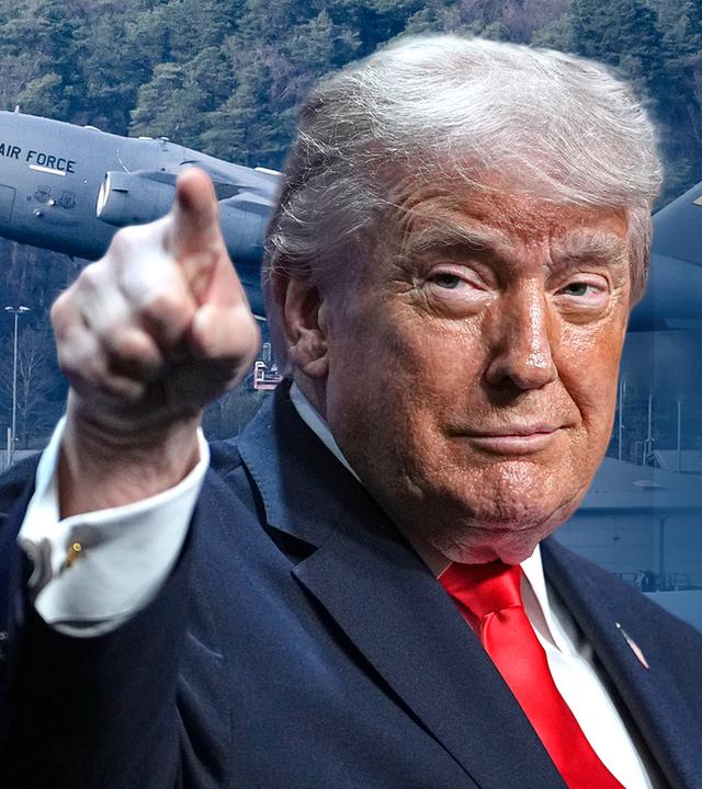 Ein Ausschnitt von US-Präsident Donald Trump, im Hintergrund ein startendes Flugzeug der US-Army.