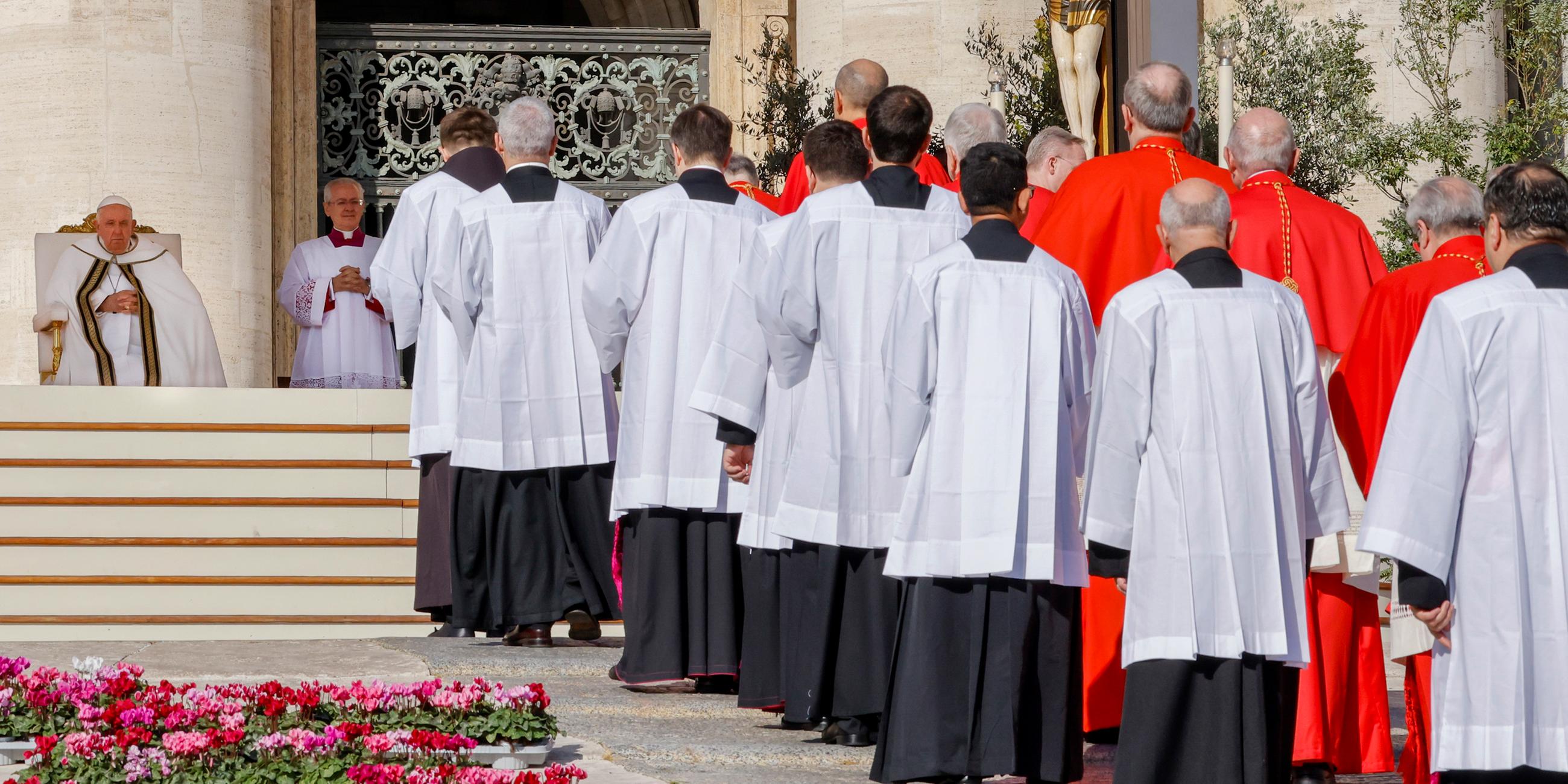 Papst Franziskus erhebt 21 Geistliche in den Kardinalsstand