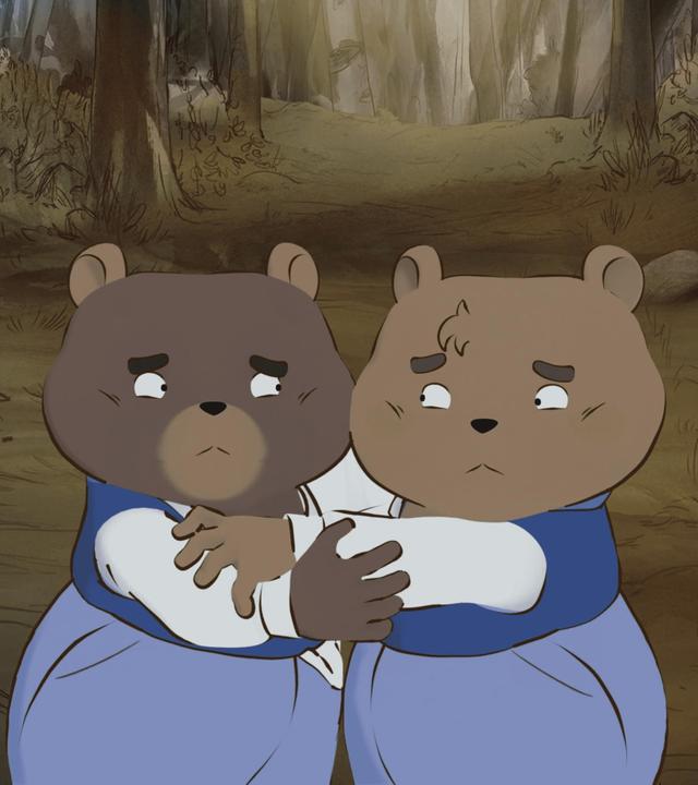 Die Neffen Octave und Victor stehen auf einem dunklen Waldweg und umarmen sich vor lauter Angst.