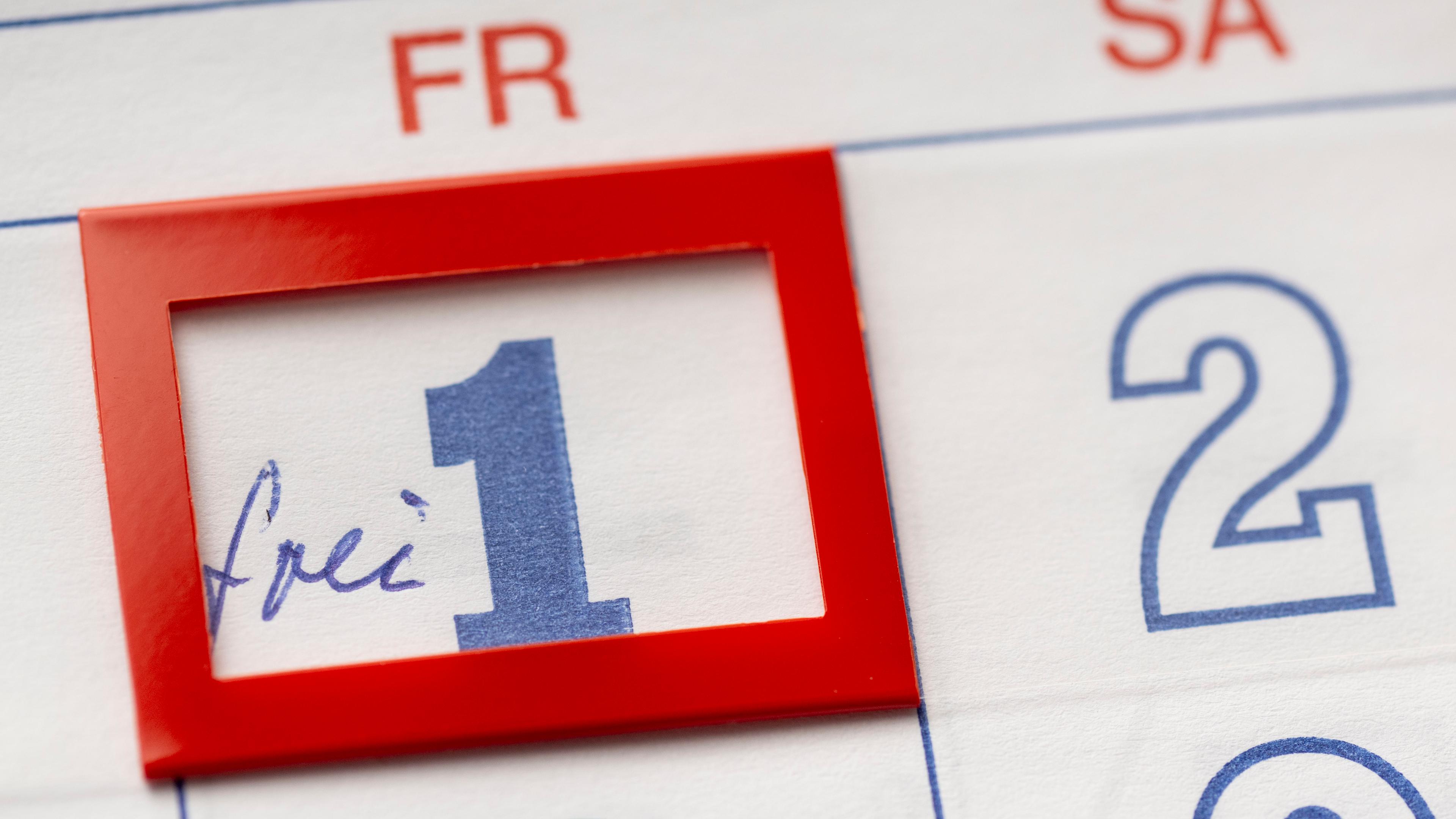 Ein Freitag ist in einem Kalender als «frei» eingetragen