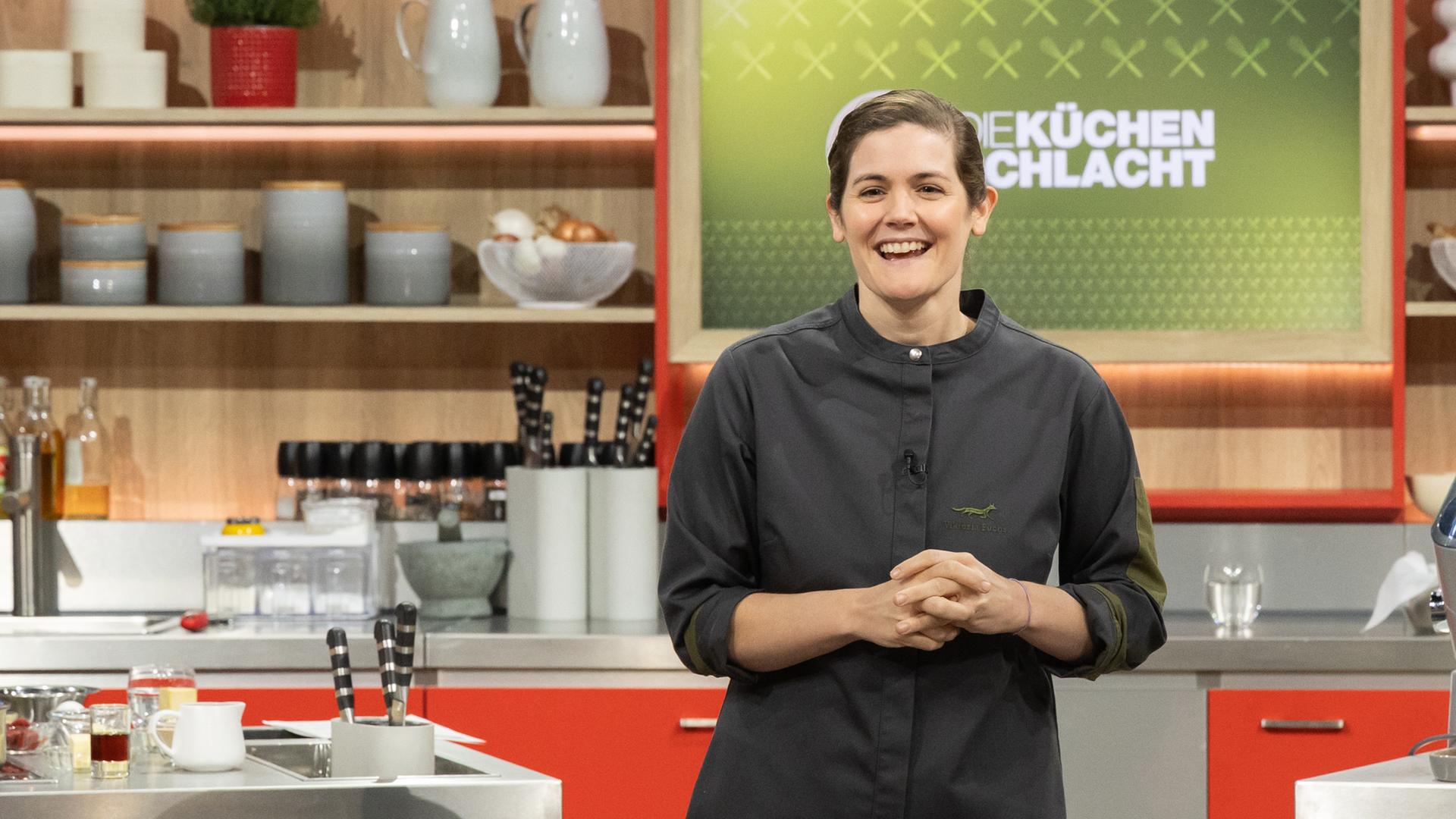 Viktoria Fuchs moderiert die Küchenschlacht